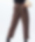 Diem porte le pantalon AOMAME HOUNDSTOOTH, un pantalon taille haute en pied de poule 100% laine upcyclée avec un détail de plis noirs à la ceinture. Il est fabriqué à Paris, par HANOÏ PARIS une marque éco-responsable.